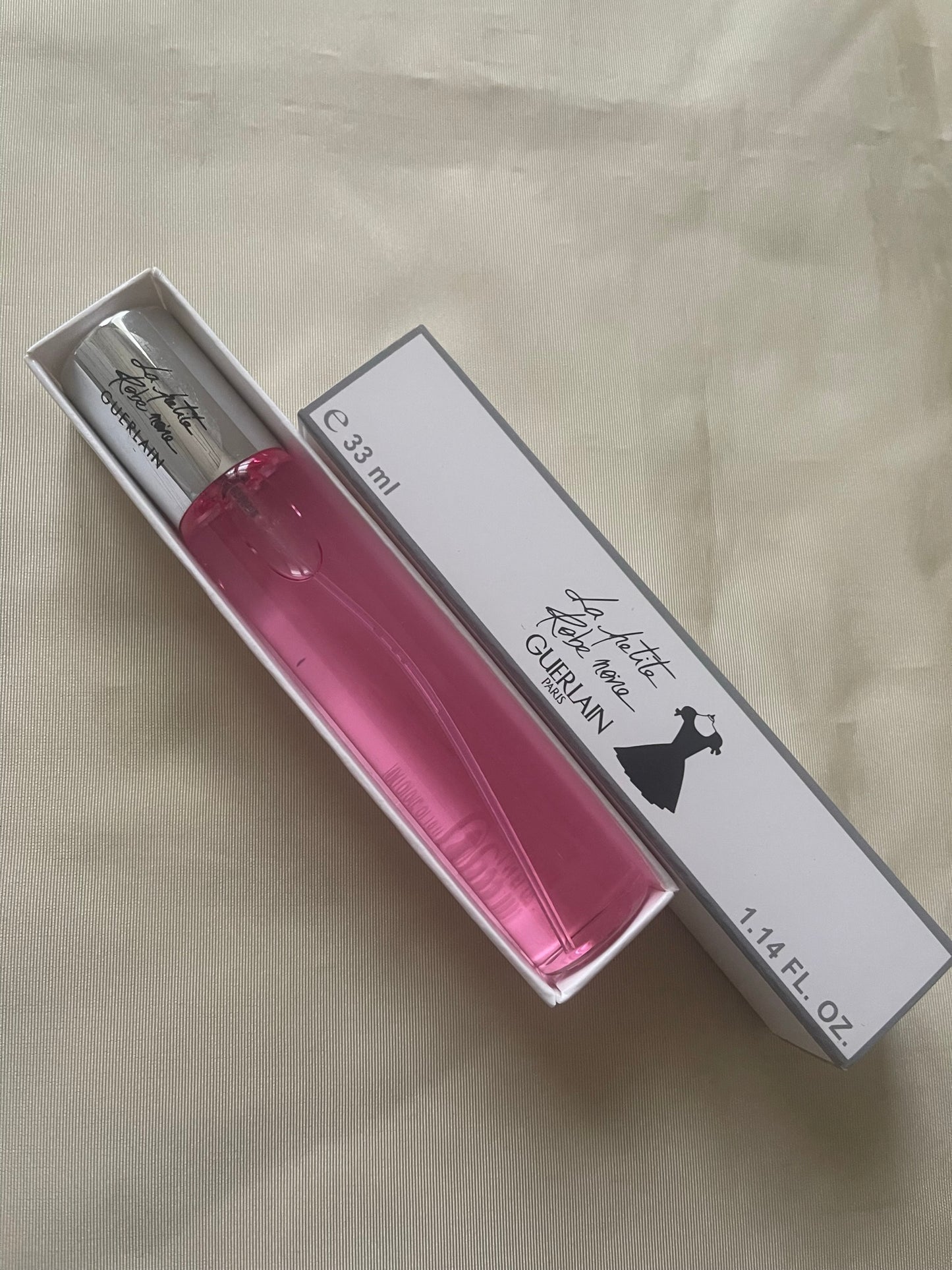 Parfum la petite robe noire