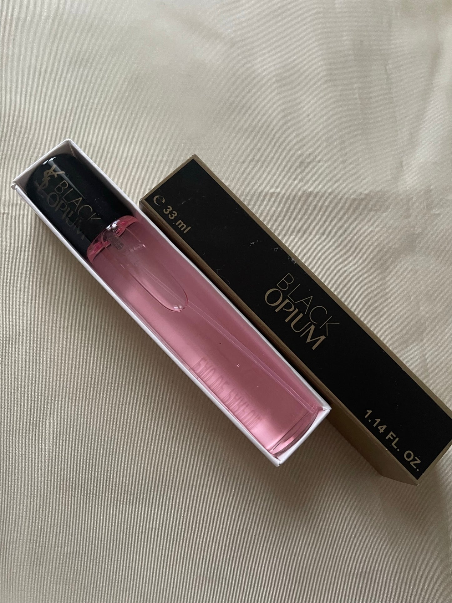 Parfum black Opium